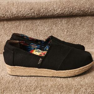 Bobs by Skechers Black Espadrille Slip-On Shoes Tropical Interior Size 9.5